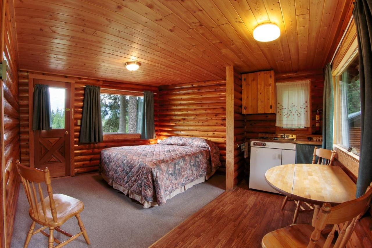 Mount Robson Lodge Luaran gambar